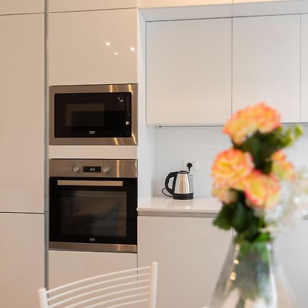 Audrey Flat - Stazione Milano Centrale Apartment Bagian luar foto