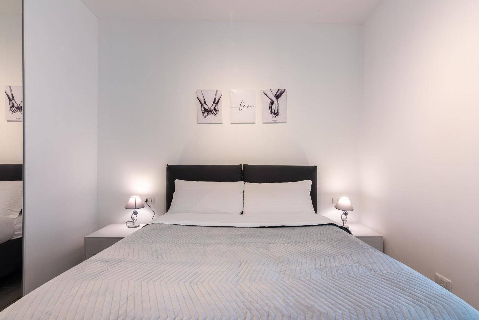 Audrey Flat - Stazione Milano Centrale Apartment Bagian luar foto