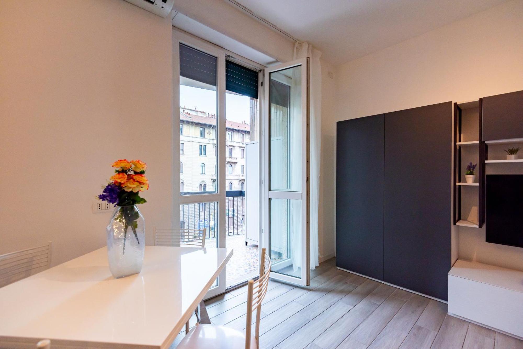 Audrey Flat - Stazione Milano Centrale Apartment Bagian luar foto