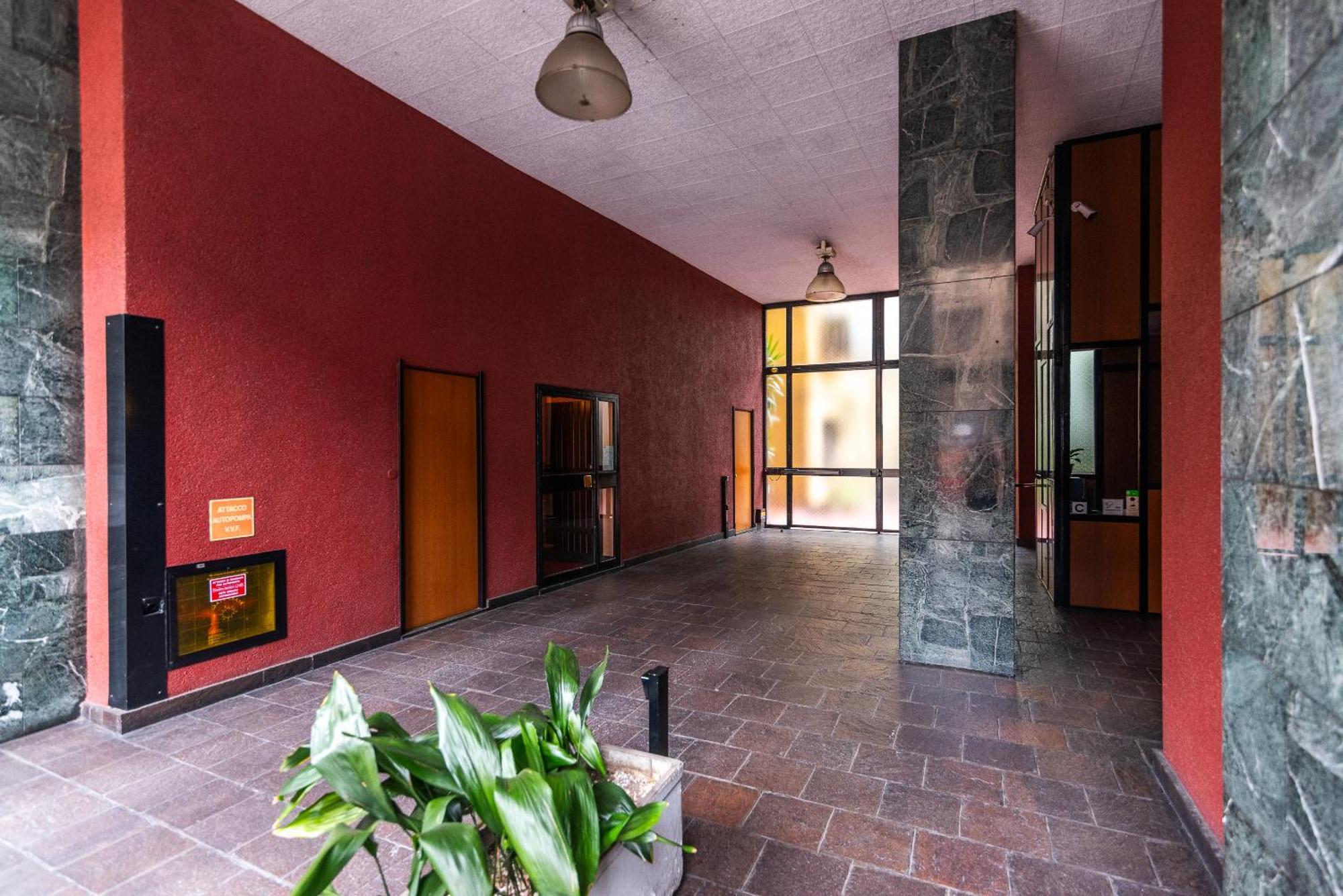 Audrey Flat - Stazione Milano Centrale Apartment Bagian luar foto